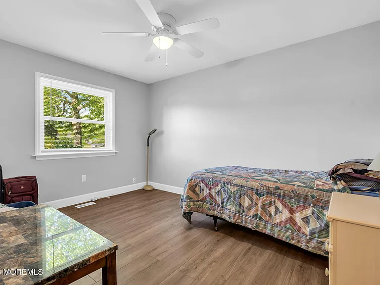 601 Sandra Dr — Photo 21