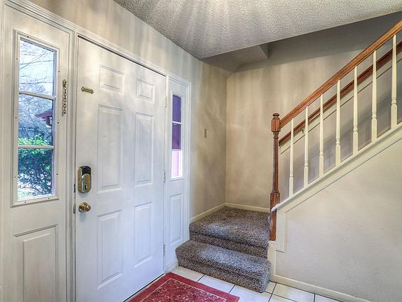 5th image of 4002 Lee Ln