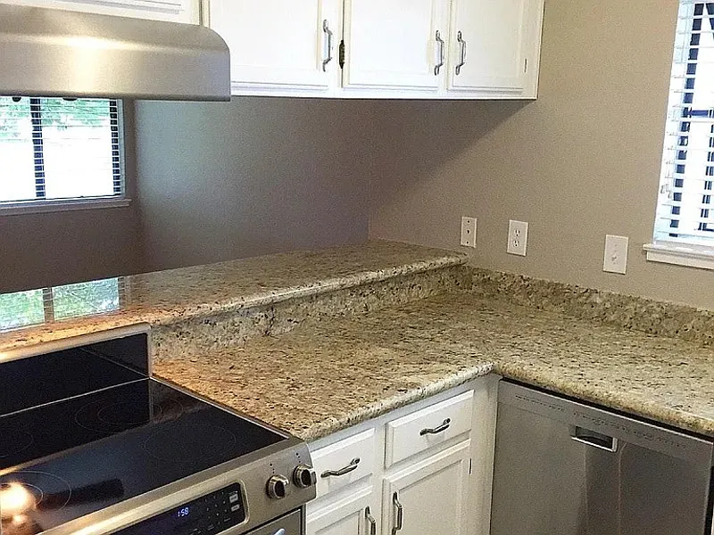 2 bed, 2.0 bath, 1053 sqft, $1,996 — Photo 3