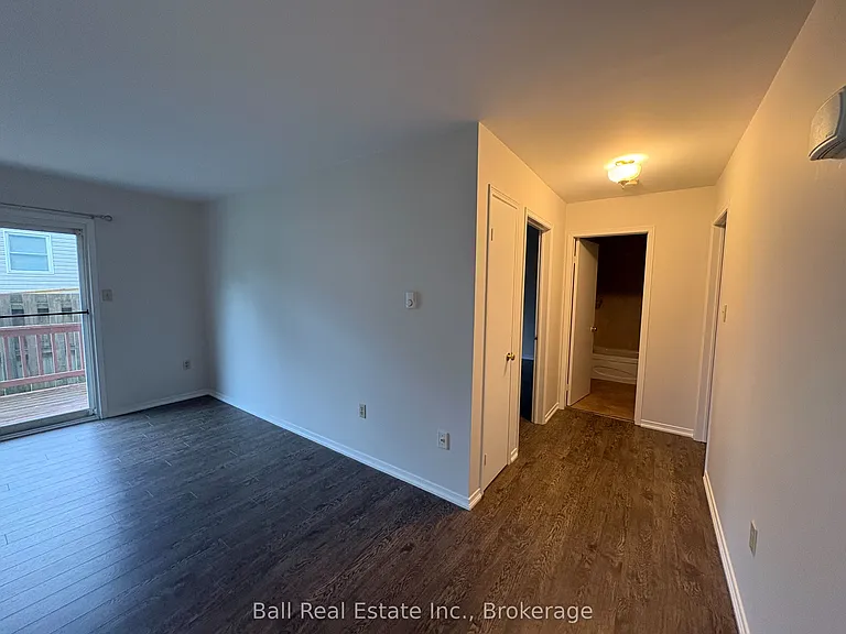 44 Anne St #5 — Photo 14