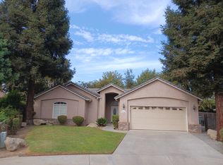 2744 W Ceres Ct, Visalia, CA 93291