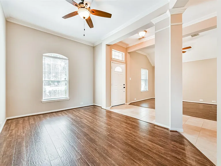 13719 Rolling River Ln — Photo 15
