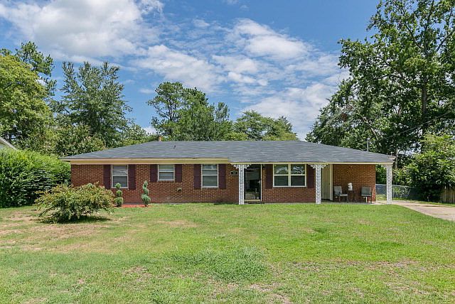 1st image of 1726 Forest Creek Ct