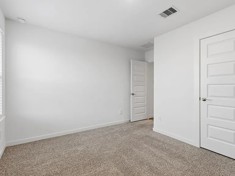 31514 Avebury Lake Ln — Photo 13
