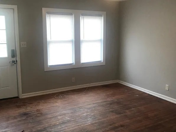 1016 Schiller Ave, Louisville, KY 40204