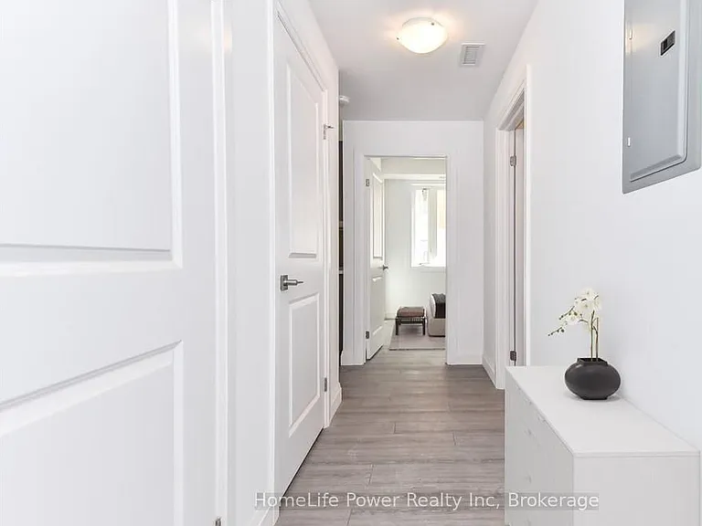 170 Northumberland St #403 — Photo 3