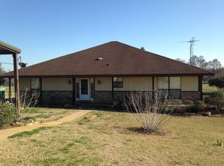 306 Morris Dr, Doyline, LA 71023