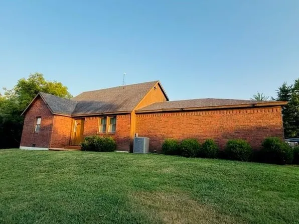 10227 E Tower Ests, Glencoe, OK 74032