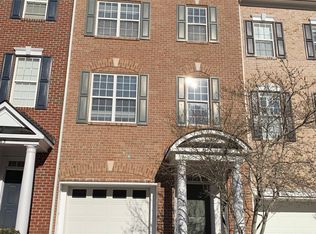 365 Bridgegate Dr, Cary, NC 27519