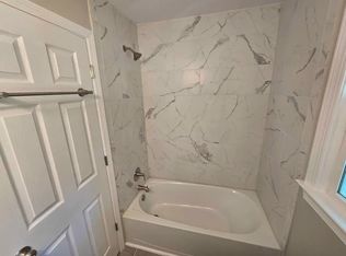 215 W Davis St, Smithfield, NC 27577