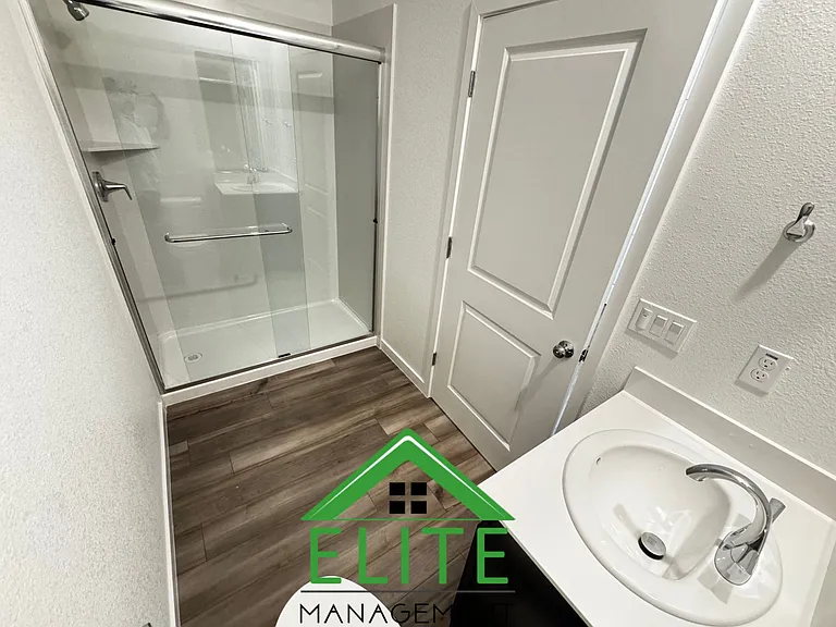 711 Rosazzo Ln #2 — Photo 5
