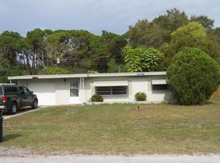 2319 51st Avenue Dr W, Bradenton, FL 34207