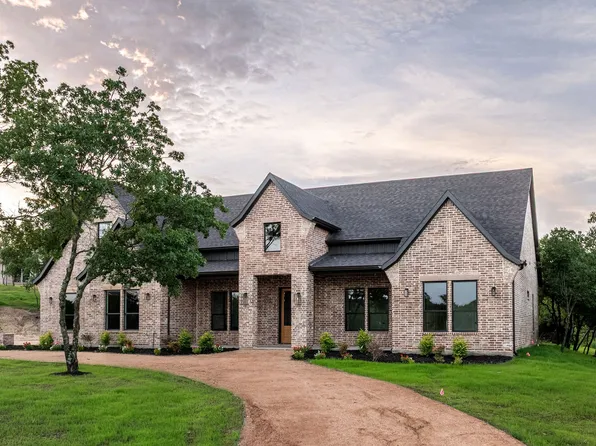 1074 Preserve St, Weatherford, TX 76085