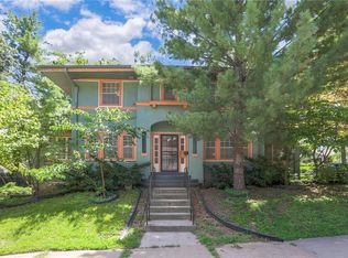 5601 Kenwood Ave, Kansas City, MO 64110