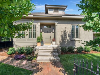 921 14th Ave S, Nashville, TN, 37212