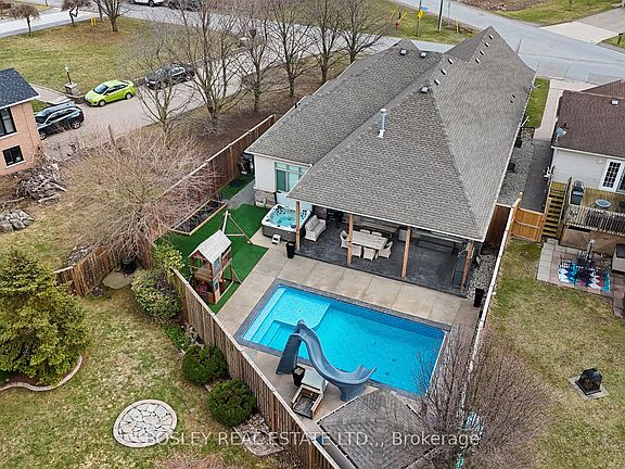 2nd image of 2299 Portage Rd