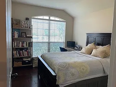 421 Commonwealth Dr — Photo 9