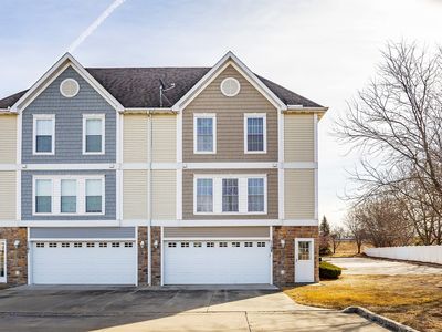 8302 Westown Pkwy UNIT 1108, West Des Moines, IA, 50266
