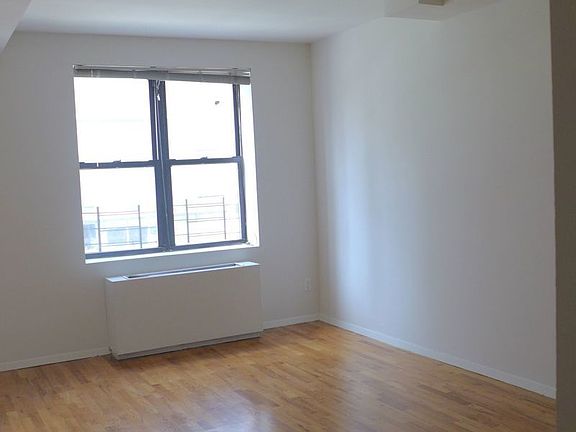 5th image of 241 E 86th St APT 5D