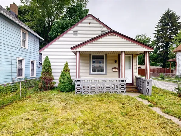 7600 Lawn Ave, Cleveland, OH 44102