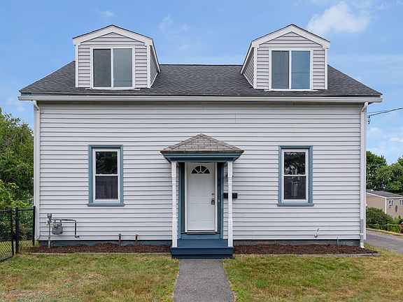3rd image of 96 Ridgeland Avenue