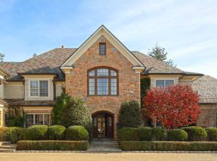 21 Chieftans Rd, Greenwich, CT 06831