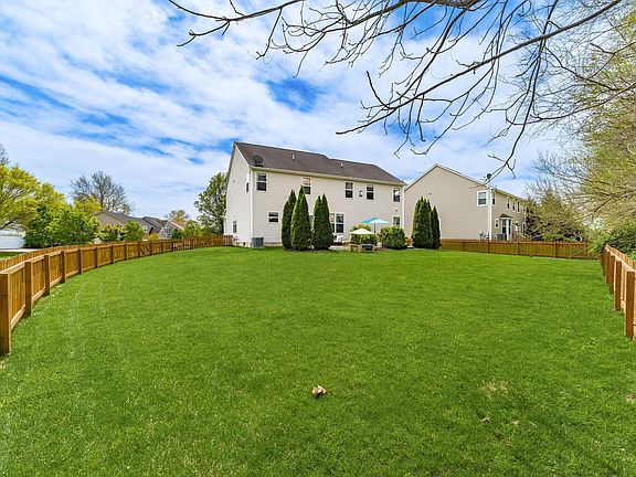 3rd image of 155 Urich Dr