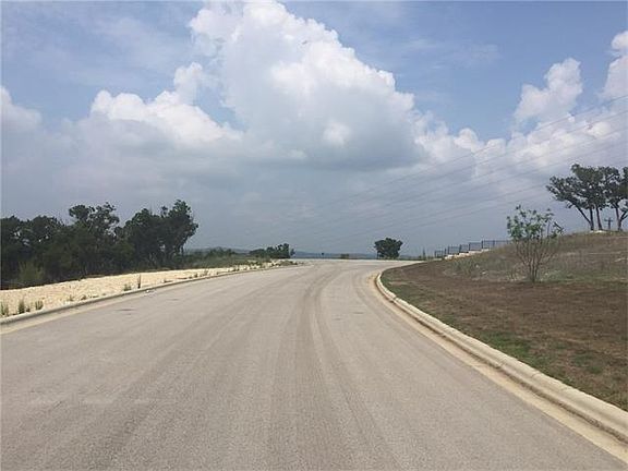 2nd image of 408 Lindale Cv