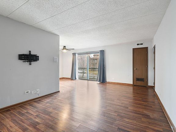 5th image of 7931 Paxton Ave APT 2A