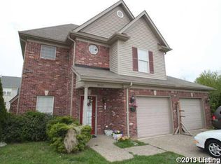 8000 Pikewood Field Way, Louisville, KY 40219