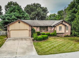 906 Becky Ln, Ozark, MO 65721