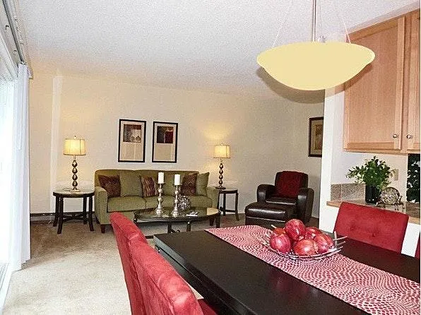 12423 NE 131st Ct, Kirkland, WA