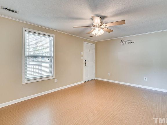 4th image of 923 Spruce Pine Trl