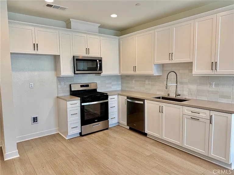 4231 S Hollyhock Paseo #76 — Photo 4