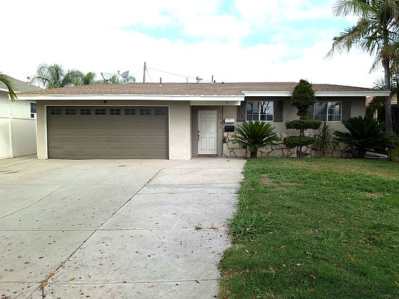 3-Car Driveway + Garage