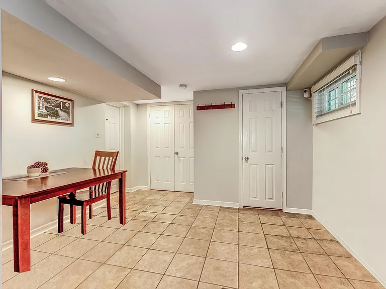 Dining Area to the right of Kitchen!
