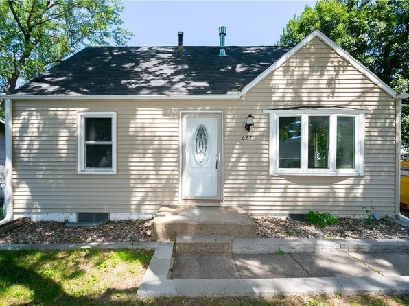 627 Emma Ave, Des Moines, IA 50315