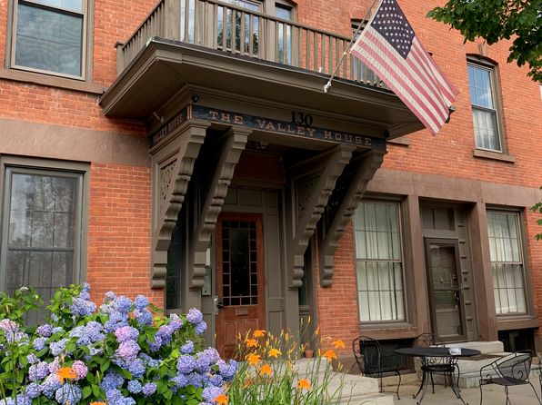 130 Main St