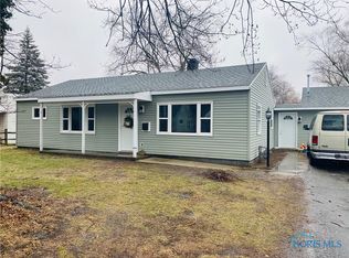 5756 Acres Rd, Sylvania, OH 43560