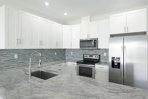 2425 Ted Ave S Photo 1