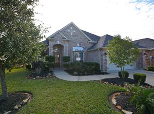 17923 Sugarloaf Bay Dr, Cypress, TX 77429