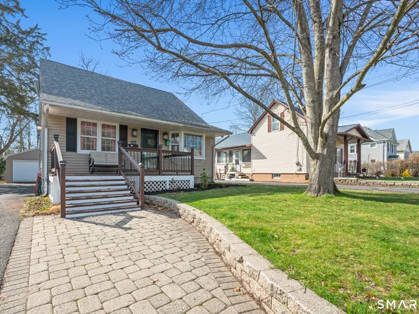 26 Doane Street, Manchester, CT 06040