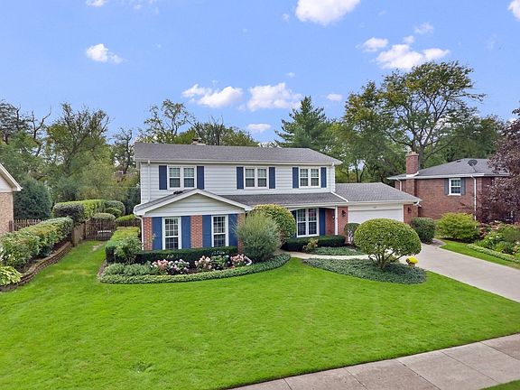 3rd image of 1427 Woodhill Dr