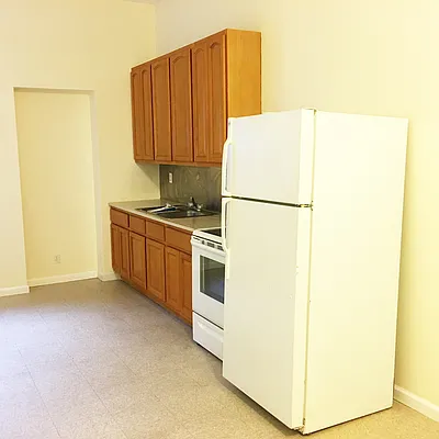 Rented by Stewart Harrison LLC | media 11