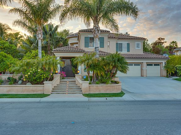2nd image of 7236 Camino Las Ramblas
