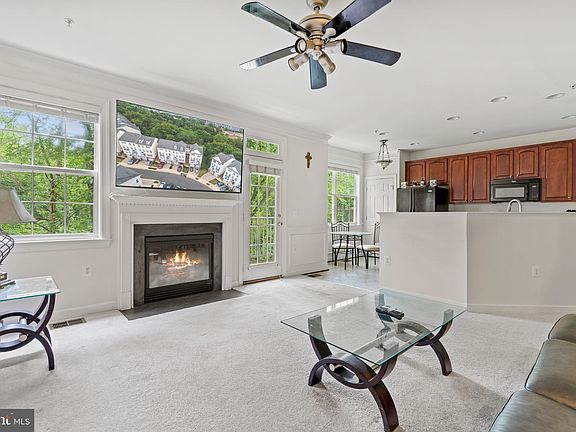 4th image of 13552 Davinci Ln #90