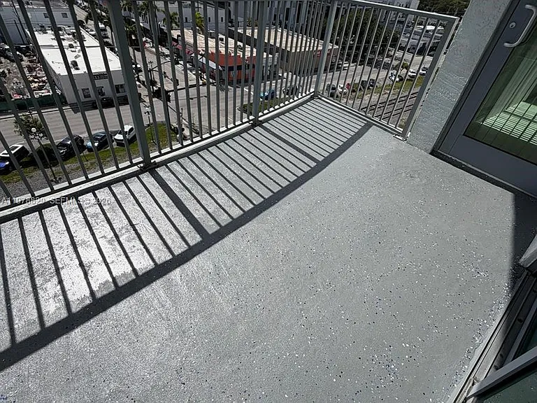 140 S Dixie Hwy #719 — Photo 11