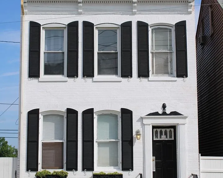 983 E Philadelphia St #1 — Photo 1