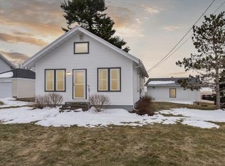 6749 Henry Rd, Belleville, WI 53508