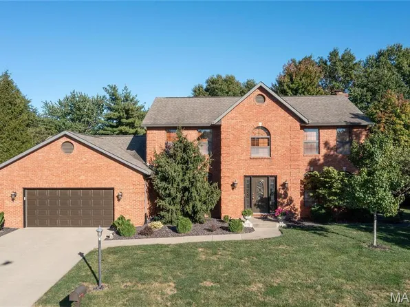 904 Shadow Ridge Xing, O Fallon, IL 62269